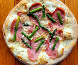 Pizza Szparagowa (sezonowa)